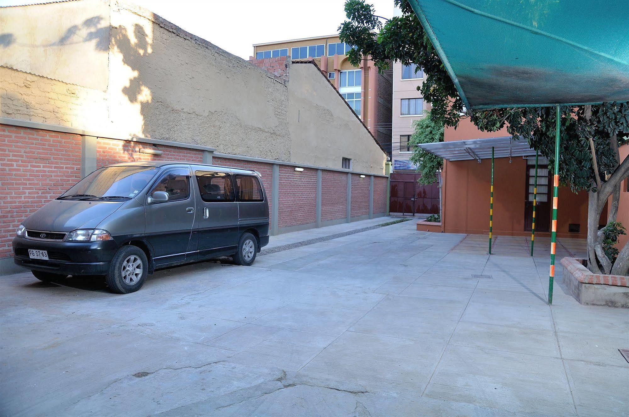 Apart Hotel Violettas Cochabamba Exterior foto